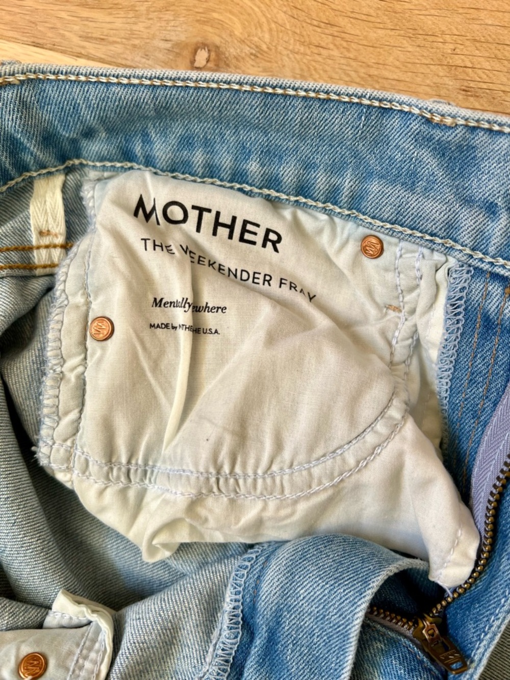 Mother Denim The Weekender Fray Women's Mid-Rise Flare Jeans 25 - Picture 11 of 16